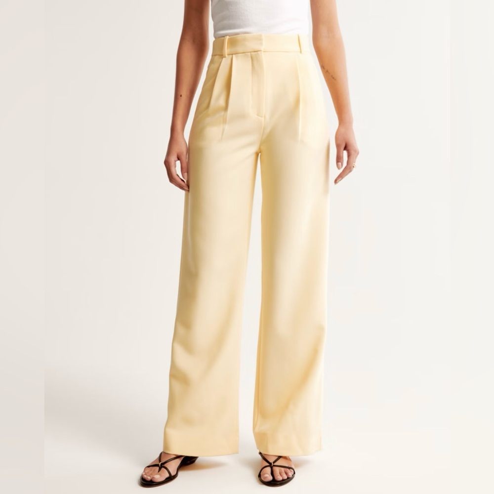 NWT Abercrombie & Fitch Sloane Tailored fit Pants
